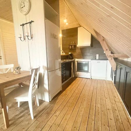 Laegenhet Foer Stoerre Saellskap Naera Gekas I Ullared Apartment Vessigebro Ngoại thất bức ảnh