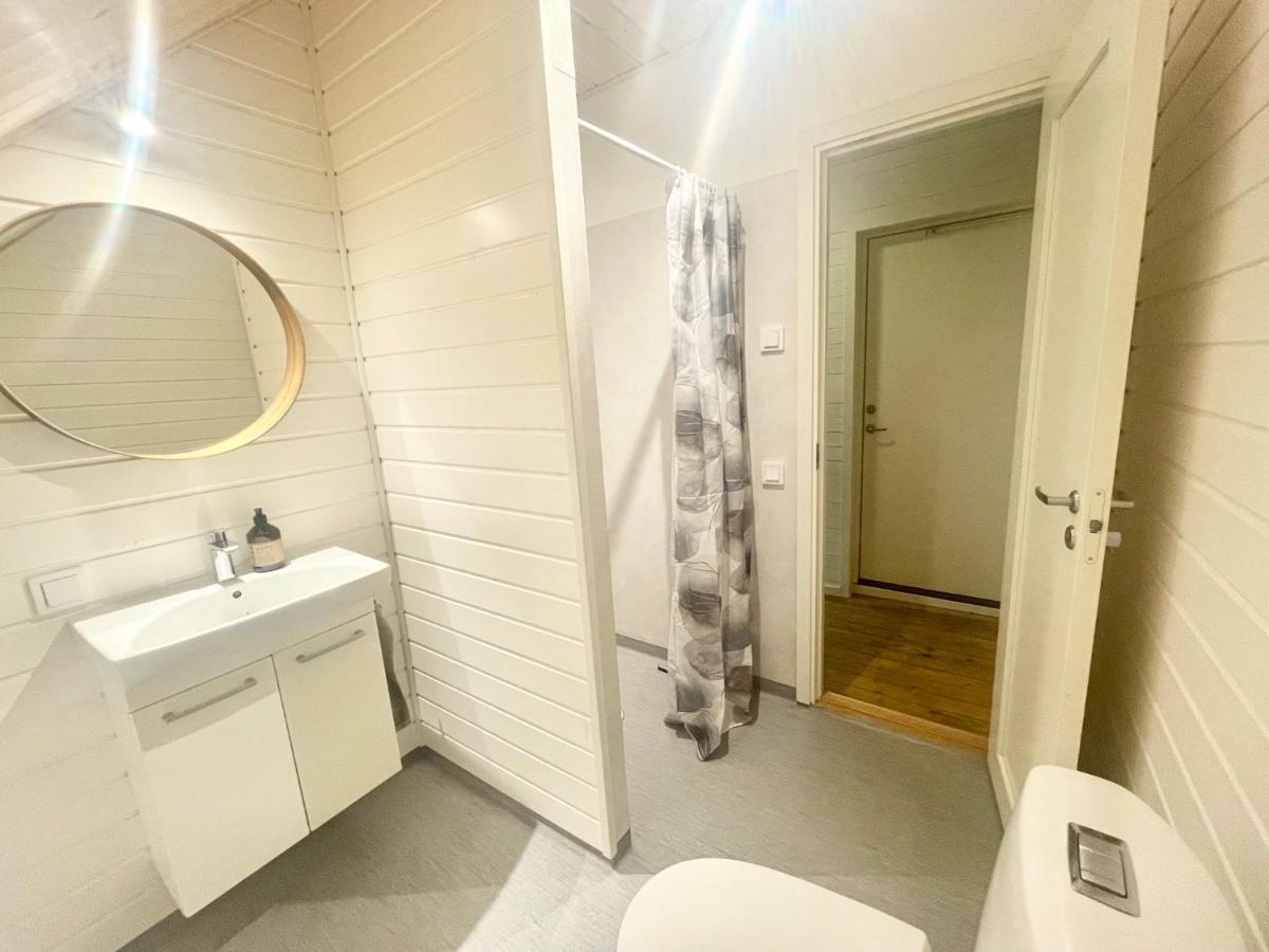 Laegenhet Foer Stoerre Saellskap Naera Gekas I Ullared Apartment Vessigebro Ngoại thất bức ảnh